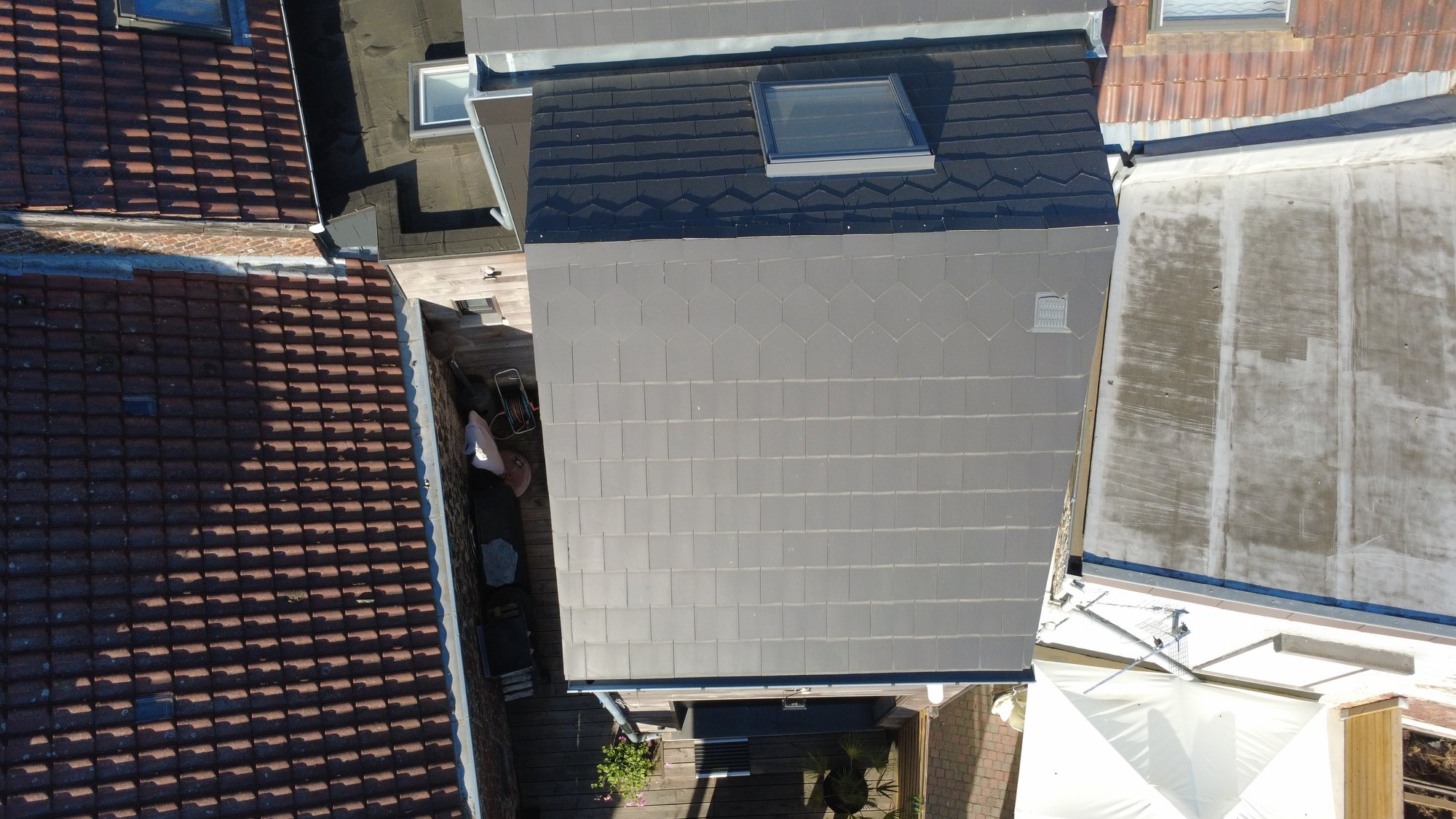 Drone toiture vue du dessus